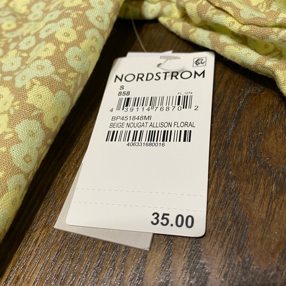 NWT Nordstrom BP Beige Nougat Allison Floral Puff Sleeve Crop Top Size Small - Picture 8 of 9
